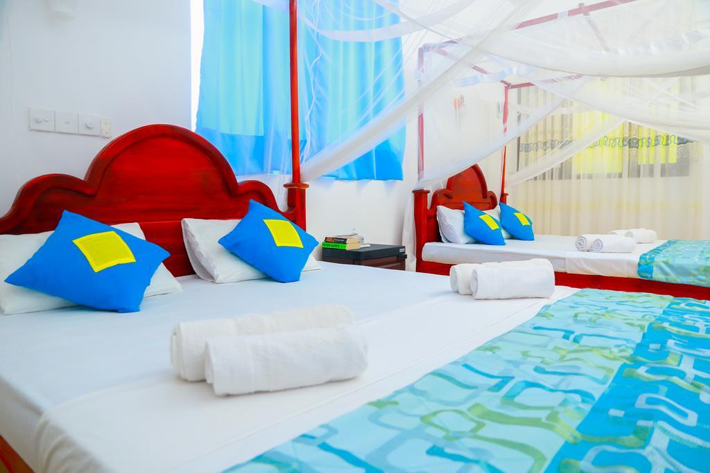 Autumn Moon Beach Cabanas 탕갈레 외부 사진