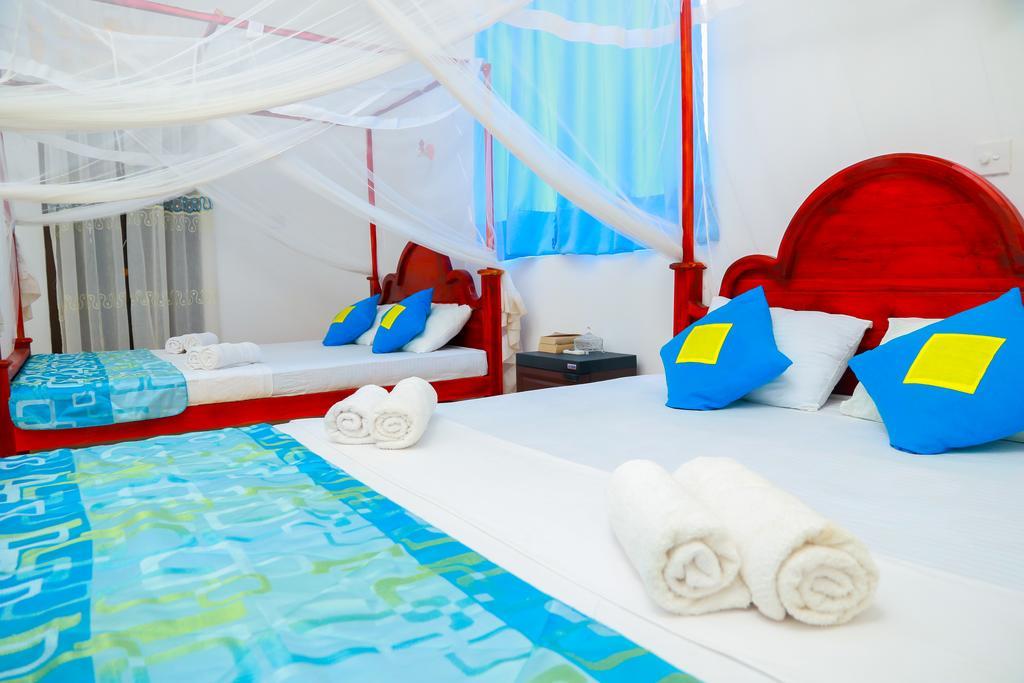 Autumn Moon Beach Cabanas 탕갈레 외부 사진
